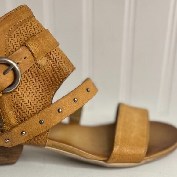 Miz Mooz Womens Cape Tan Ankle Strap Heels EUR 37 - Picture 5 of 7